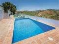 Three-Bedroom Holiday Home in El Borge ホテル詳細