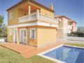 Three-Bedroom Holiday Home in L'Ametlla de Mar ホテル詳細