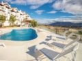 Two-Bedroom Apartment in La Cala de Mijas ホテル詳細