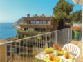 Two-Bedroom Apartment in Tossa de Mar ホテル詳細