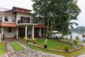 MyH LAKE FRONT Villa, B&B with Transport 100km ホテル詳細