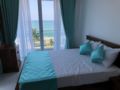 Sea Breeze, New 3 Bedroom Beach Front Apartment ホテル詳細
