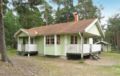 Holiday home Rotholmsvägen Mönsterås ホテル詳細