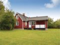 Three-Bedroom Holiday Home in Borgholm ホテル詳細