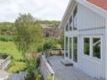 Two-Bedroom Holiday Home in Fjaallbacka ホテル詳細