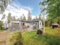 Two-Bedroom Holiday Home in Sjotorp ホテル詳細