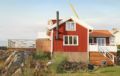 Two-Bedroom Holiday home Rönnäng with Sea View 06 ホテル詳細