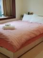 Cozy Room with private bath WanLong MRT 4 mins ホテル詳細