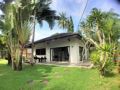 3-Bedroom Beach Vacation House at Bankrut ホテル詳細