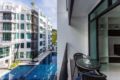 3 bedrooms Pool View apartment in Kamala Condo ホテル詳細