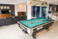 3BR Home - City center - ping pong & pool table ホテル詳細