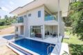 4 Bedroom Villa with 2 Private Pools ホテル詳細