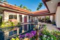 5 BR's Mountain View Phuket Resort Villa For Rent ホテル詳細
