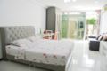 5 mins to Lumpini MRT// 42 sqm Modern Studio ホテル詳細