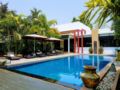 ⭐The Hideout Villa 6BR w/ Private Pool & Garden ホテル詳細