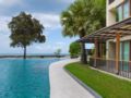 Baan Sansuk Beachfront Condominium ホテル詳細