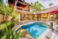 Balinese Countryside Villa 3BR Sleeps 8 w/Pool ホテル詳細