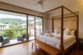 Beachfront Penthouse in Naithon ホテル詳細