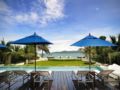 Beachfront Phuket Hotel ホテル詳細