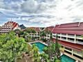 Capital O 406 Krabi Success Beach Resort ホテル詳細