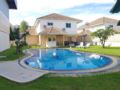 Central pattaya 7 bedroom pool villa # 231 ホテル詳細