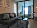 Cozy room with Sky pool near BTS Baering Station ホテル詳細