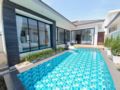 Dasiri Holiday Pool Villa central, modern & new ホテル詳細