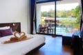 Deluxe Room Bundhaya Resort Koh Lipe Satun ホテル詳細