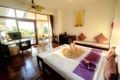 Deluxe Sweet Room Bundhaya Villas Koh Lipe Satun ホテル詳細