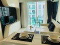 DOWNTOWN 1 Bed in City Center Residence ホテル詳細