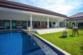 High Standing Villa for Family with Pool ホテル詳細