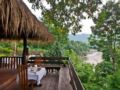 Home Phutoey River Kwai Hotspring & Nature Resort ホテル詳細