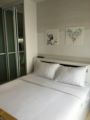 Homey Condo near Airport and Shopping Mall (Tom) ホテル詳細