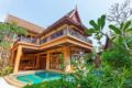 Lotus Breeze | 4BR Traditional Thai Villa, Jomtien ホテル詳細