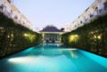 Lovely Warm villa with swimming pool（HOME B） ホテル詳細