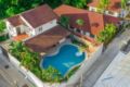 Luxury 4 Bedroom Private Pool Villa in Pattaya ホテル詳細