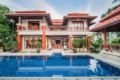 Luxury golf court view 4 bed pool villa in Laguna ホテル詳細