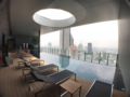 Luxury One Bedroom with Skypool ,2mins walk to BTS ホテル詳細