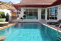 Luxury Pool Villa A14 / 3BR 6-8 persons ホテル詳細