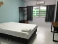 Nimman Expat Home Room 8 (Double Bed) ホテル詳細