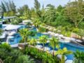 Novotel Phuket Karon Beach Resort and Spa ホテル詳細