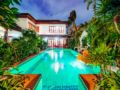 Pattaya Downtown Thai Luxury Pool 3 Bedroom Villa ホテル詳細