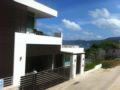 Sirirat Sea View Villa ホテル詳細