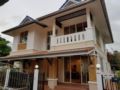 Spacious Karon Hill Villa ホテル詳細