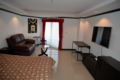 Spacious studio apartment Angket condominium ホテル詳細