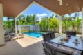 West facing 3br Pool Villa by Intira Villas ホテル詳細