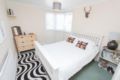 Central 2 bed flat in Clifton, Bristol (2 doubles) ホテル詳細