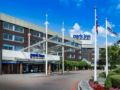 Park Inn by Radisson London Heathrow ホテル詳細