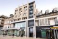 Premier Inn Edinburgh Princes Street ホテル詳細