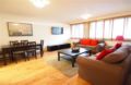 Spacious 2Bed 2Bath Kensington Zone (1) ホテル詳細